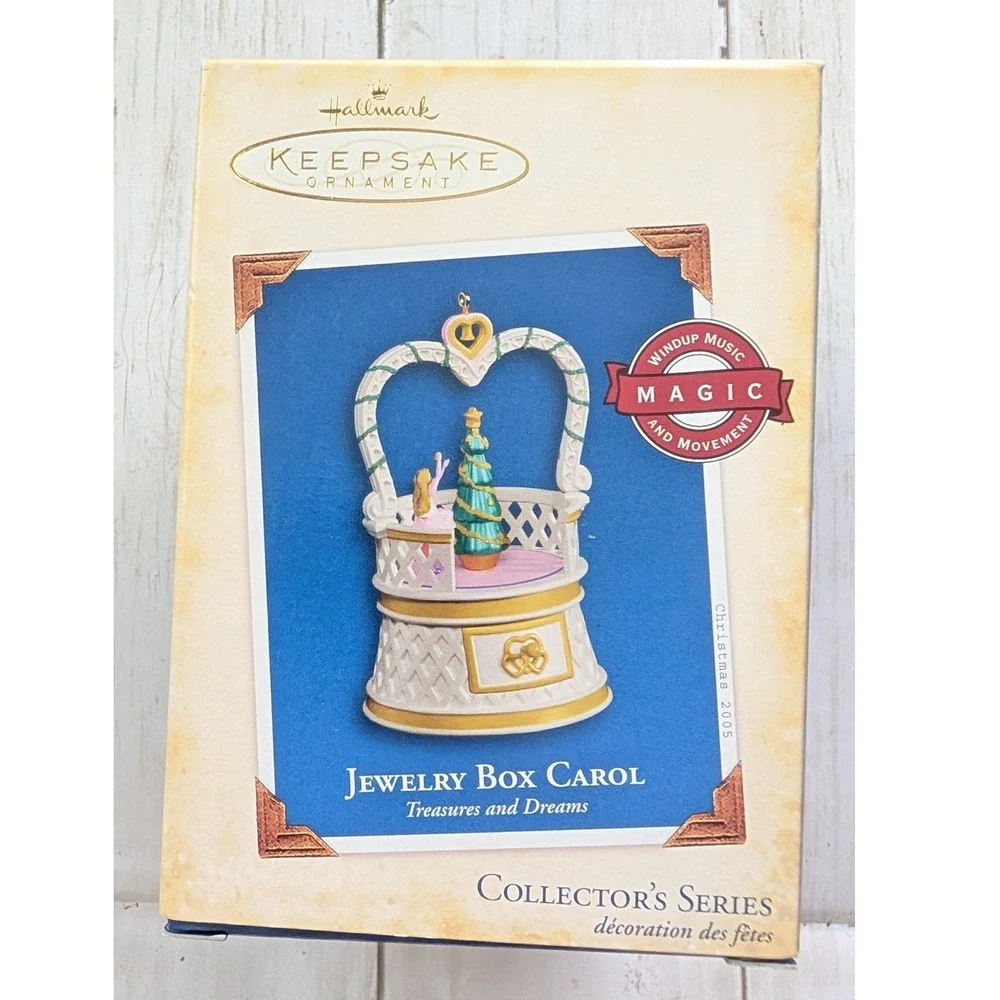 Hallmark Jewelry Box Carol‎ Plays Music and Turns Treasure & Dreams #4 SEE VIDEO